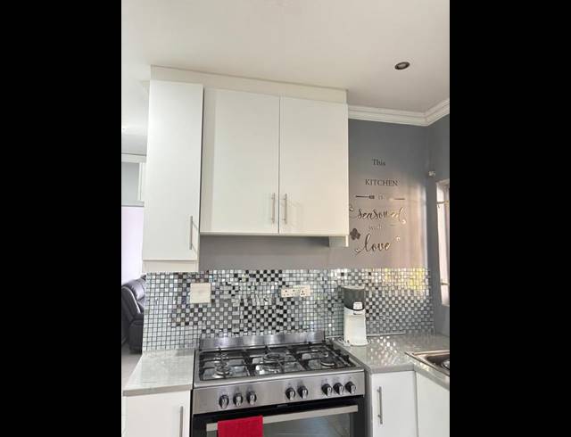 2 BEDROOM HOUSE FOR SALE IN SHALLCROSS